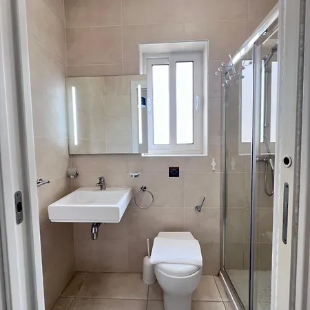 Sunshine Court No 1 * سليمة